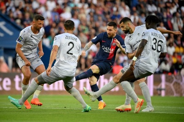 巴蒂斯图塔：梅西会以最好的状态备战明年世界杯！