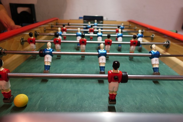 足球中超发布赛程海报，视觉效果炸裂